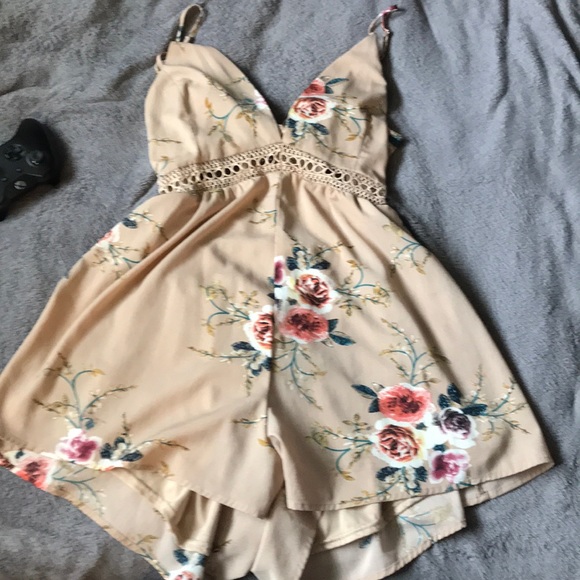 Romper! - Picture 1 of 2